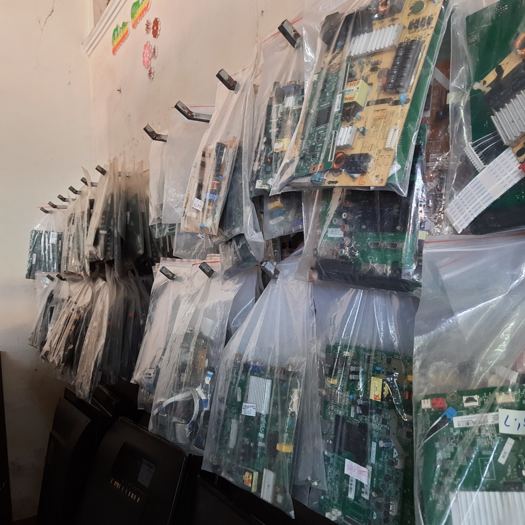 Bo khiển tivi Samsung 32E420,bo xử lý,main chính, chủ