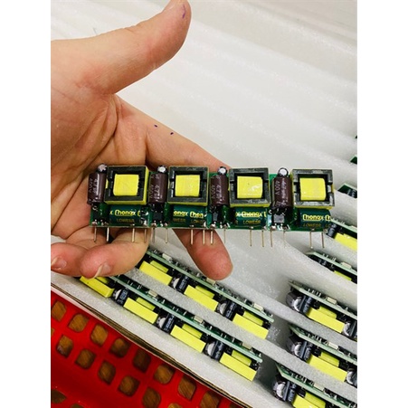 Mạch chuyển nguồn 12V 400mA chân cắm đứng 12V nguồn xung mini