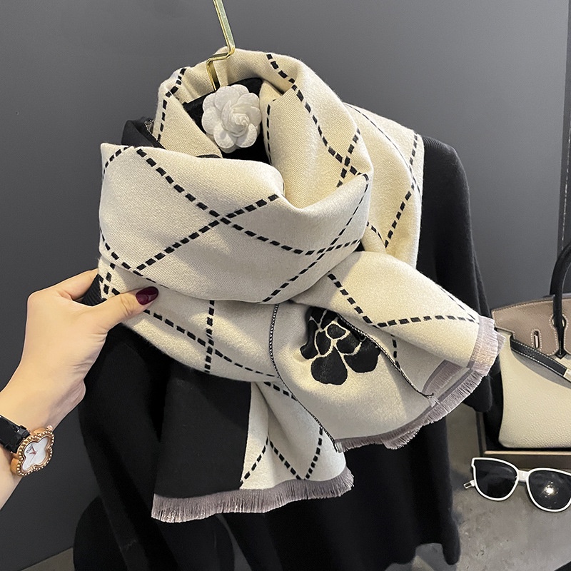 Khăn Choàng Cổ Mùa Đông Chất Liệu Cashmere Dày Dặn Họa Tiết Hoa Trà Cao Cấp Phong Cách Mới