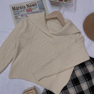 Áo len nữ vặn thừng cổ thuỷ thủ
