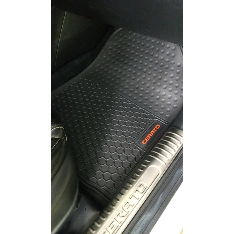 Thảm lót sàn cao su Cerato 2016-2018