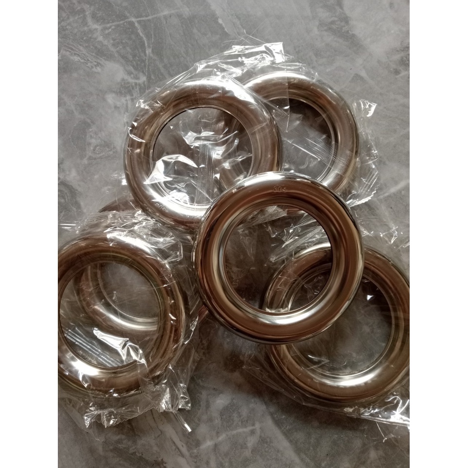 Vòng tròn inox trang trí hàng rào, cổng: phi 100-120mm, inox 304 màu bạc