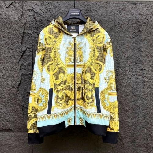 Áo Khoác Nam Đẹp Họa Tiết Logo Versace Phong Cách Đường Phố Bản Mới Nhất 2022