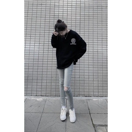 Quần Jeans Rách 1 Bên Màu Cũ