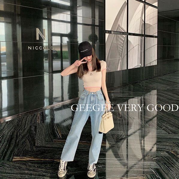 Áo croptop thêu hình thỏ xinh xắn
