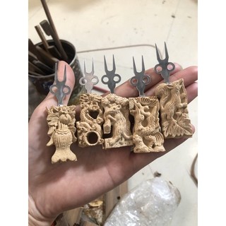 Xiên tre đục cnc cho lồng mào