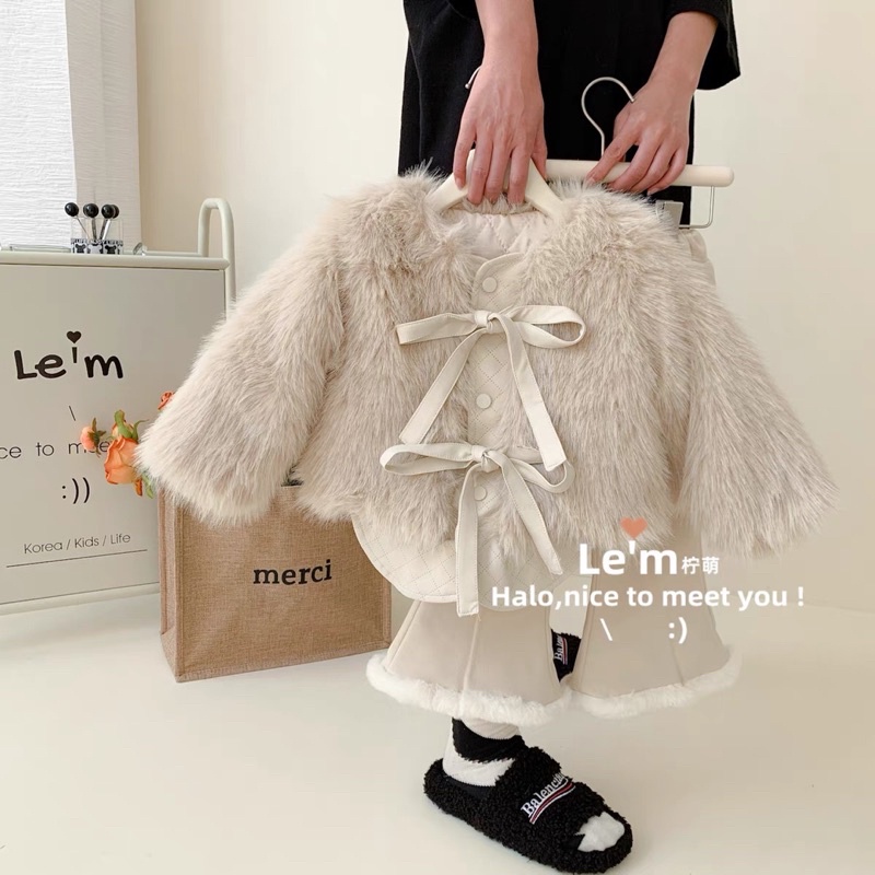 Set áo khoác lông tiểu thư sang chảnh cho bé gái