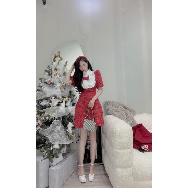 HÀNG CÓ SẴN Đầm dạ bố đỏ phối cổ trắng nơ đỏ Rossy Fashion - SR190