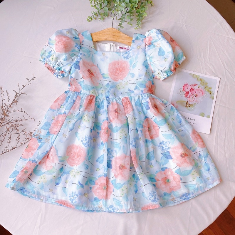 Váy von tơ tay bồng xinh xắn dành cho bé gái