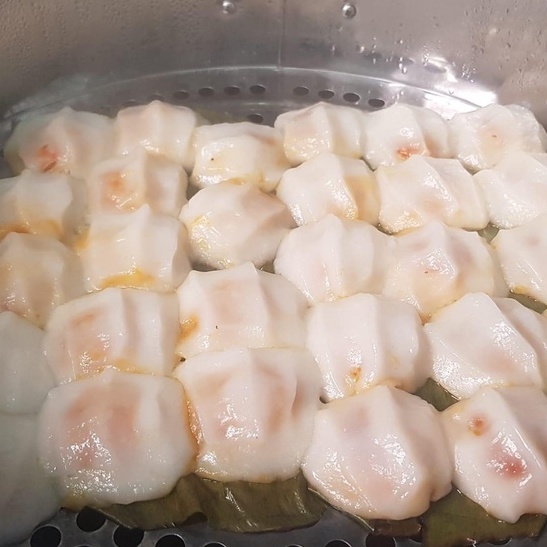 BÁNH ÍT TÔM THỊT - gốc HUẾ
