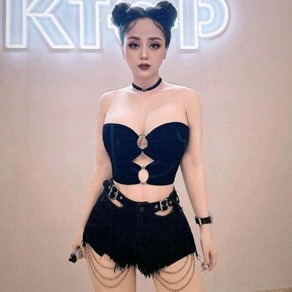 Áo ống khoen kèm Mod ngực Sexy (2 khoen)