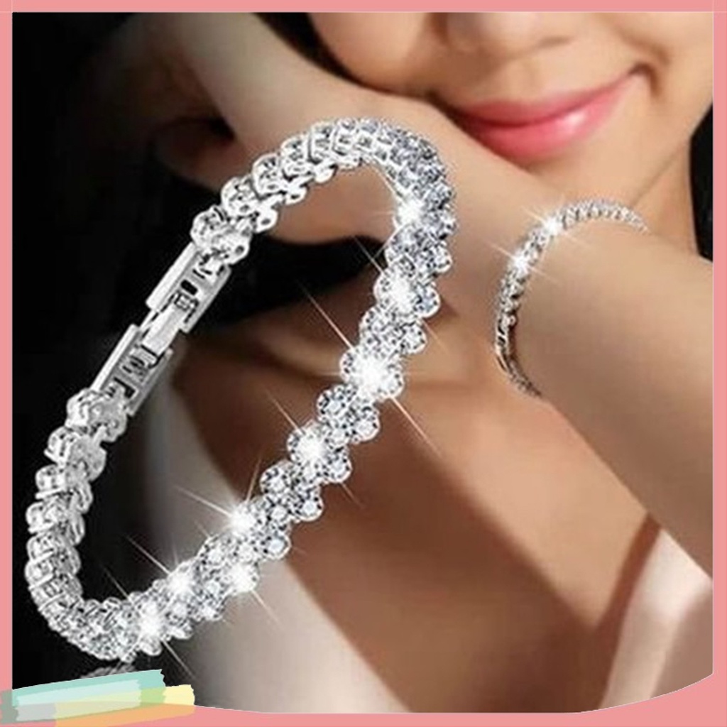 Vòng Tay Nữ Đính Pha Lê Giả Hình Trái Tim Lấp Lánh Dễ Phối Đồ Thời Trang