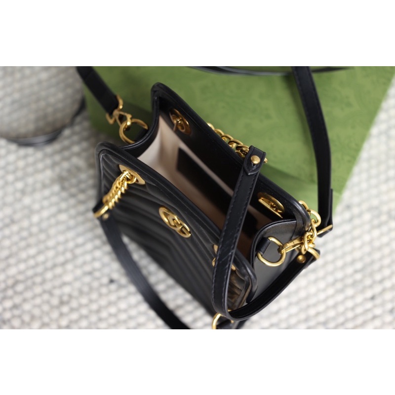 Túi xách gc nữ hàng mới fullbox hàng đẹp chất lượng siêu hot