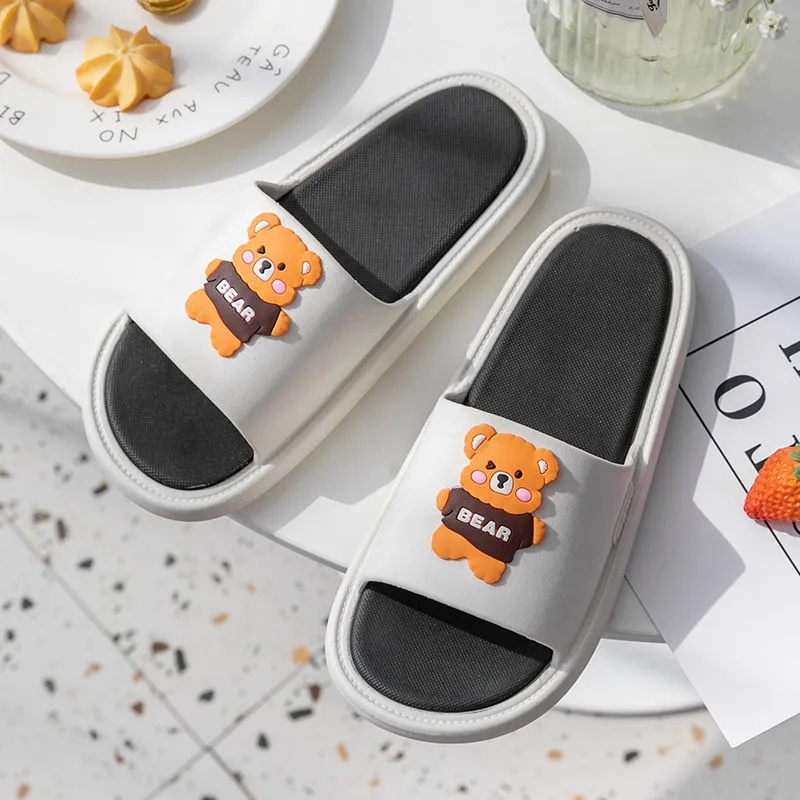 Dép đi trong nhà kiểu dáng hoạt hình dễ thương đế phẳng chống trơn trượt cho học sinh