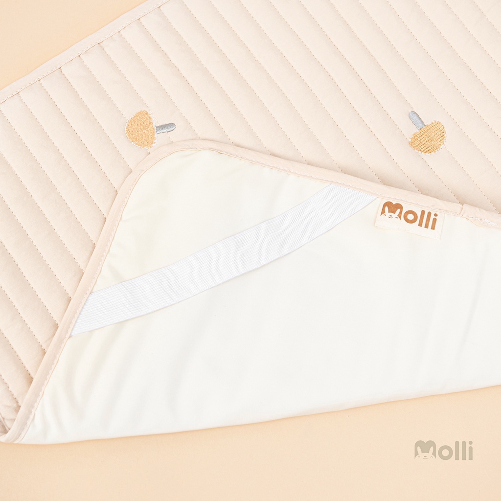 Lót chống thấm cho bé Molli 45x70 cm, tấm lót thay bỉm họa tiết cao cấp