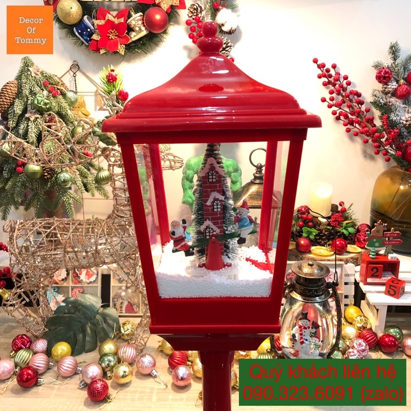Đèn nhạc Noel dạng cột trang trí sinh động với những bông tuyết rơi đẹp mắt cao 1.5m