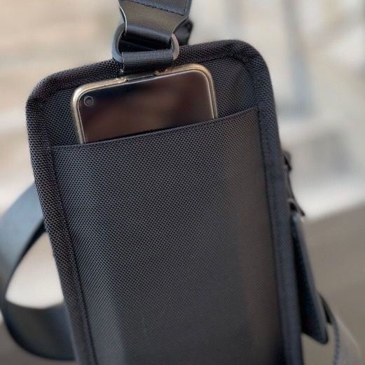 Túi Da Đeo Chéo Ngực Thời Trang Công Sở Cho Nam