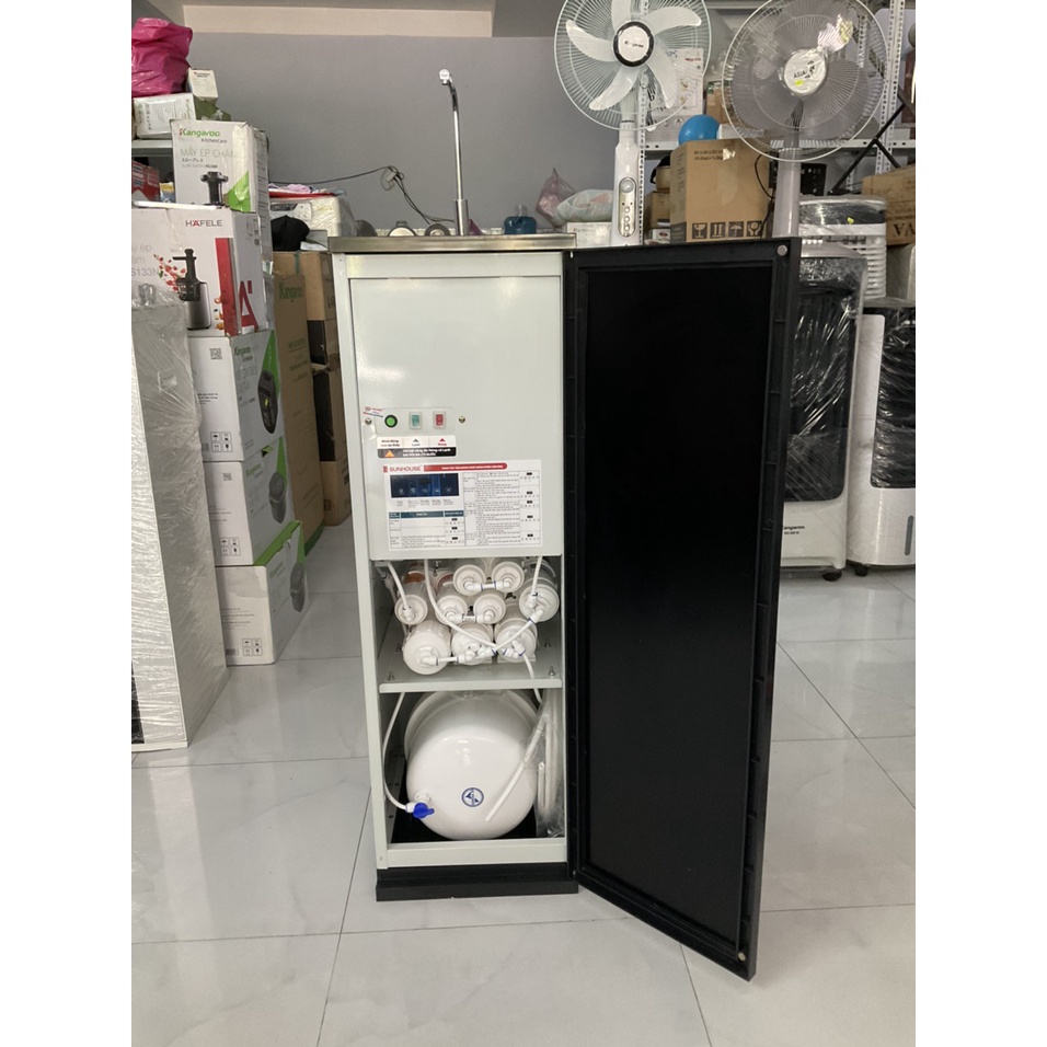 Máy lọc nước RO nóng nguội lạnh Sunhouse SHA76214CK-S 9 lõi - Hàng trưng bày