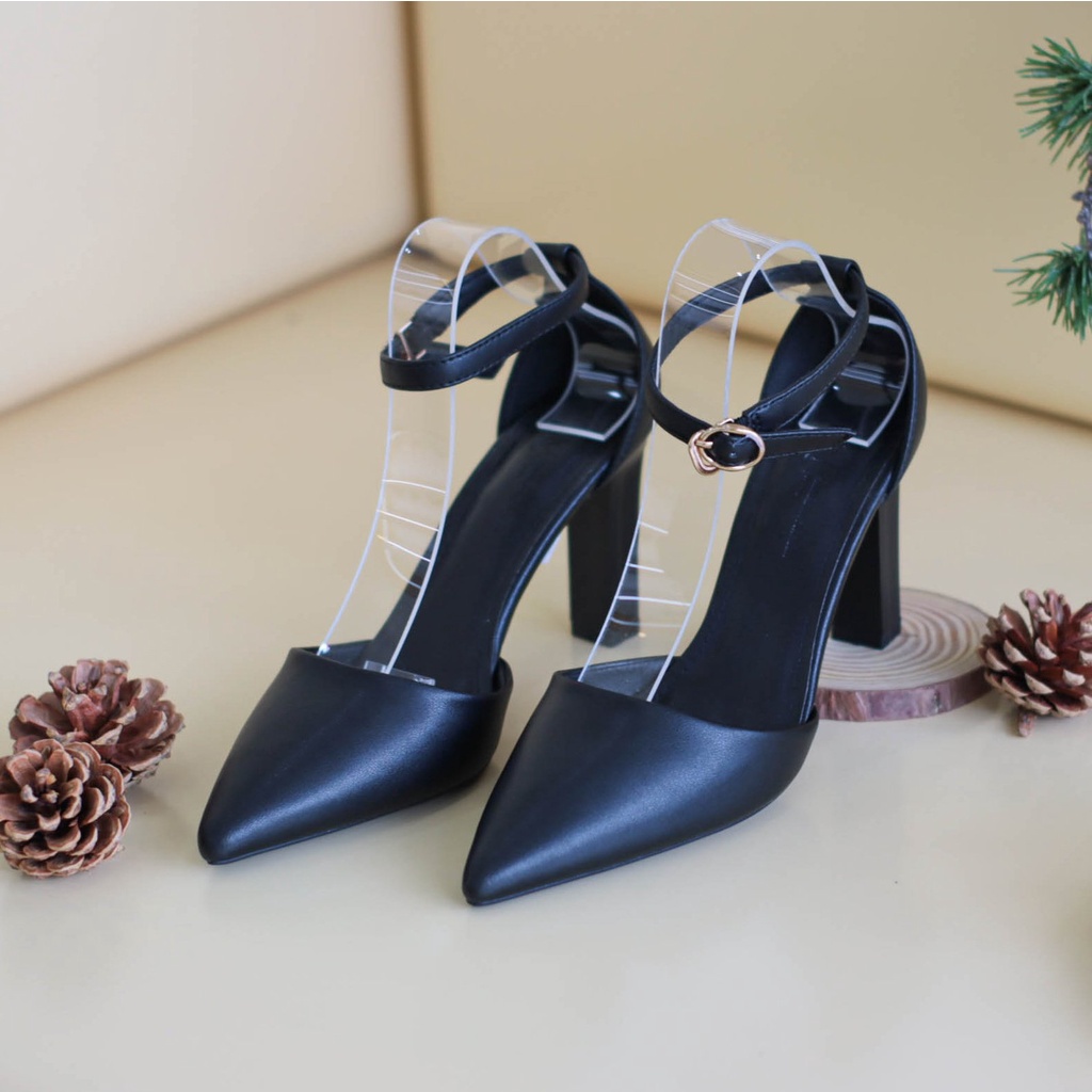 Giày cao gót bít gót , cao gót bít mũi 7p TLYCG 05 sản phẩm được bảo hành, che khuyết điểm tôn dáng