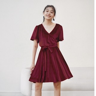Chicka Chicka - Đầm nhung cổ tim dáng xòe chữ A eo thắt nơ màu đỏ