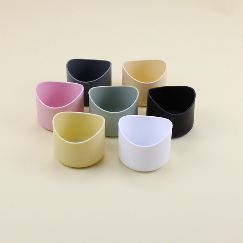 Vỏ Bọc Bình Nước Chống Trượt Bằng Silicone 6 / 7cm