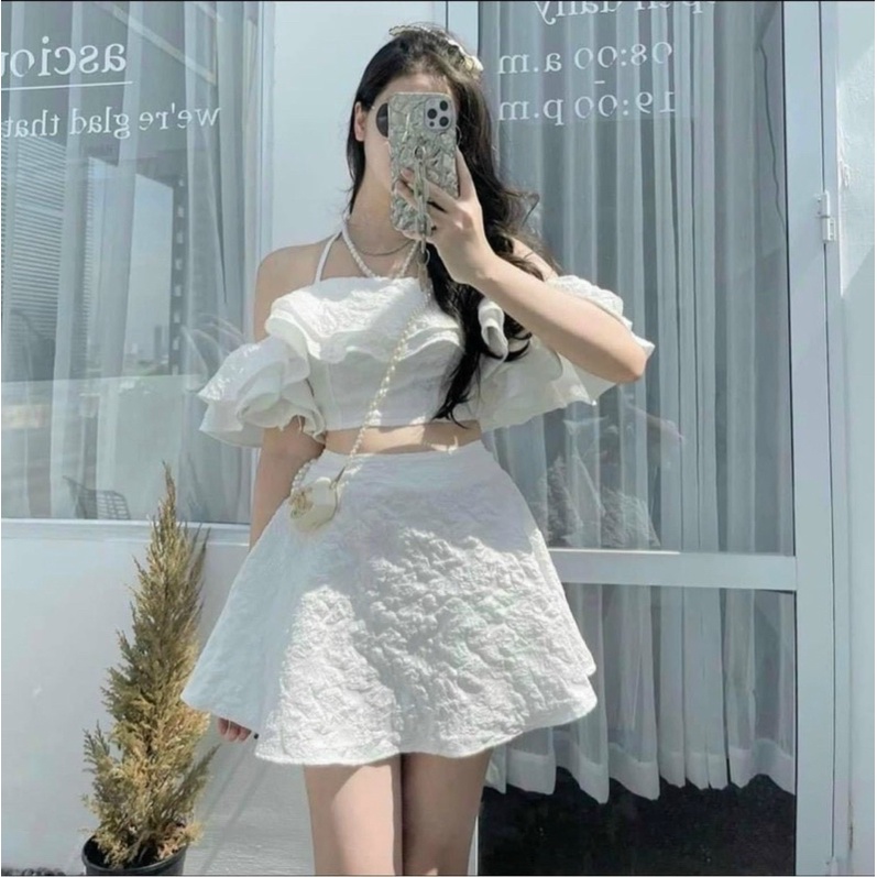 Set trễ vai cổ yếm trắng - Chitchitstore