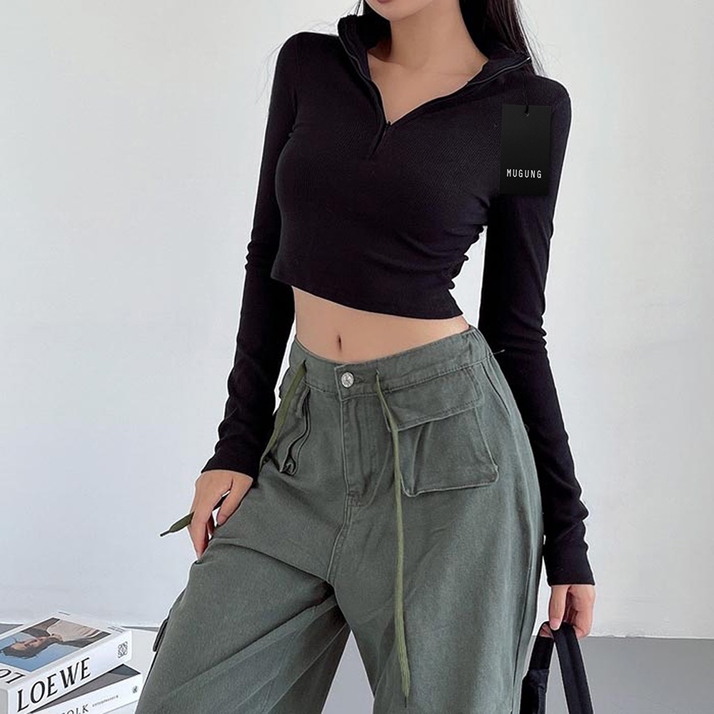 Áo croptop tay dài cổ cao kéo khóa Mugung A82