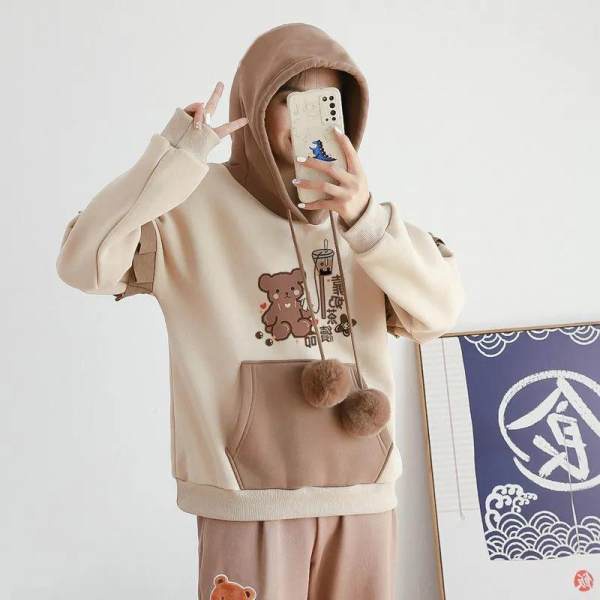 Áo hoodie Vải Nhung Dày Dặn Dáng Rộng In Chữ Aphrod Kiểu Nhật Hàn Thời Trang Thu Đông Cho Nữ
