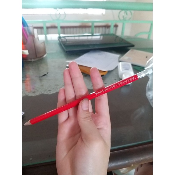 Bút chì IELTS