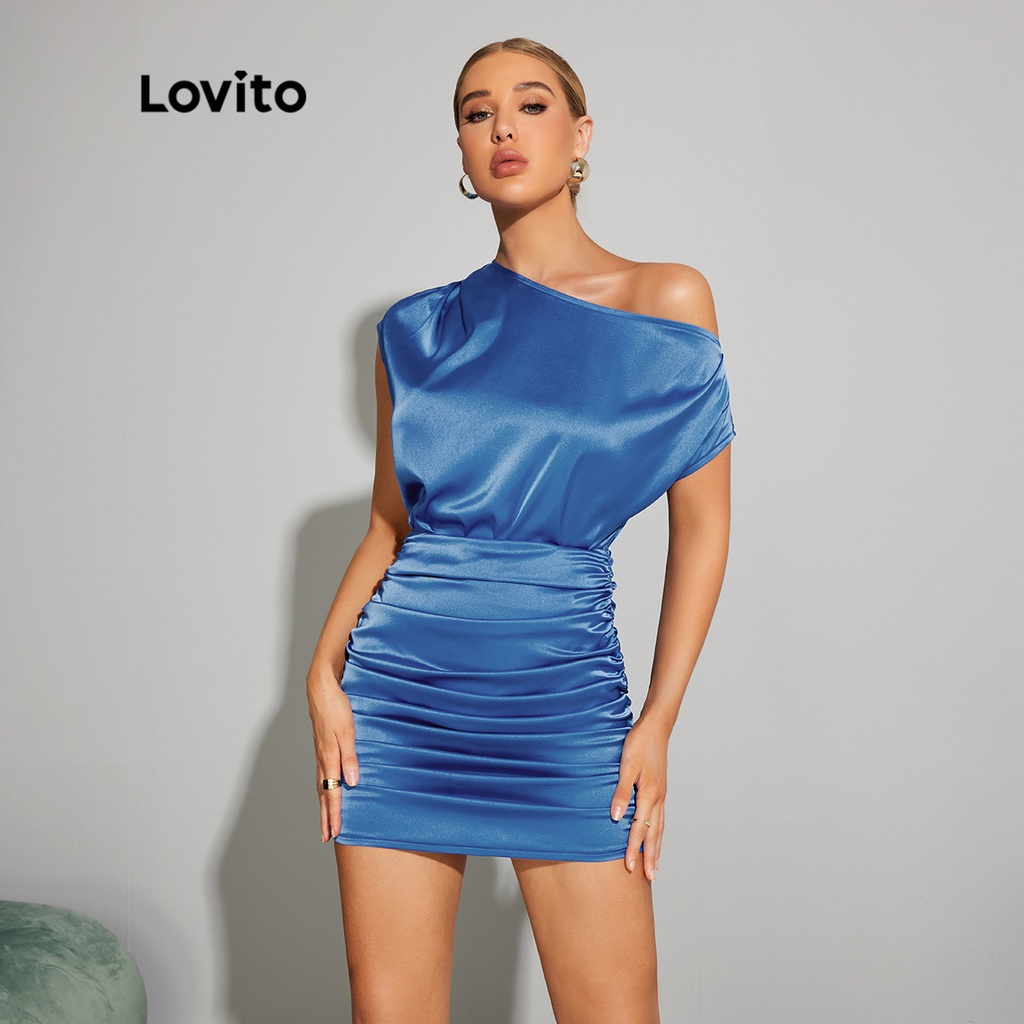 Lovito DAY & NIGHT GLAMOR Bộ váy nữ lạnh bất đối xứng thanh lịch L32LE037 (Xanh lam)