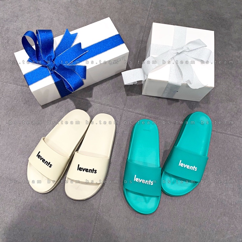 Dép 𝗘𝗦𝗦𝗘𝗡𝗧𝗜𝗔𝗟 𝗟𝗘𝗩𝗘𝗡𝗧𝗦 | Levents Essential Slipper