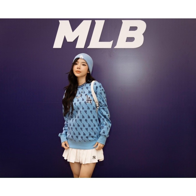 Áo Mlb Sweatshirt Cổ Tròn Tay Dài Nam, Nữ Unisex Màu Xanh Form Suông