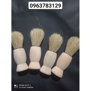 Chổi quét bọt cạo râu