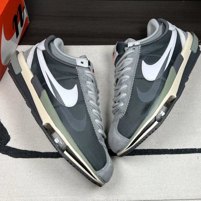 Giày Thể Thao Chạy Bộ Thấm Hút Tốt Thoải Mái Chất Lượng Cao