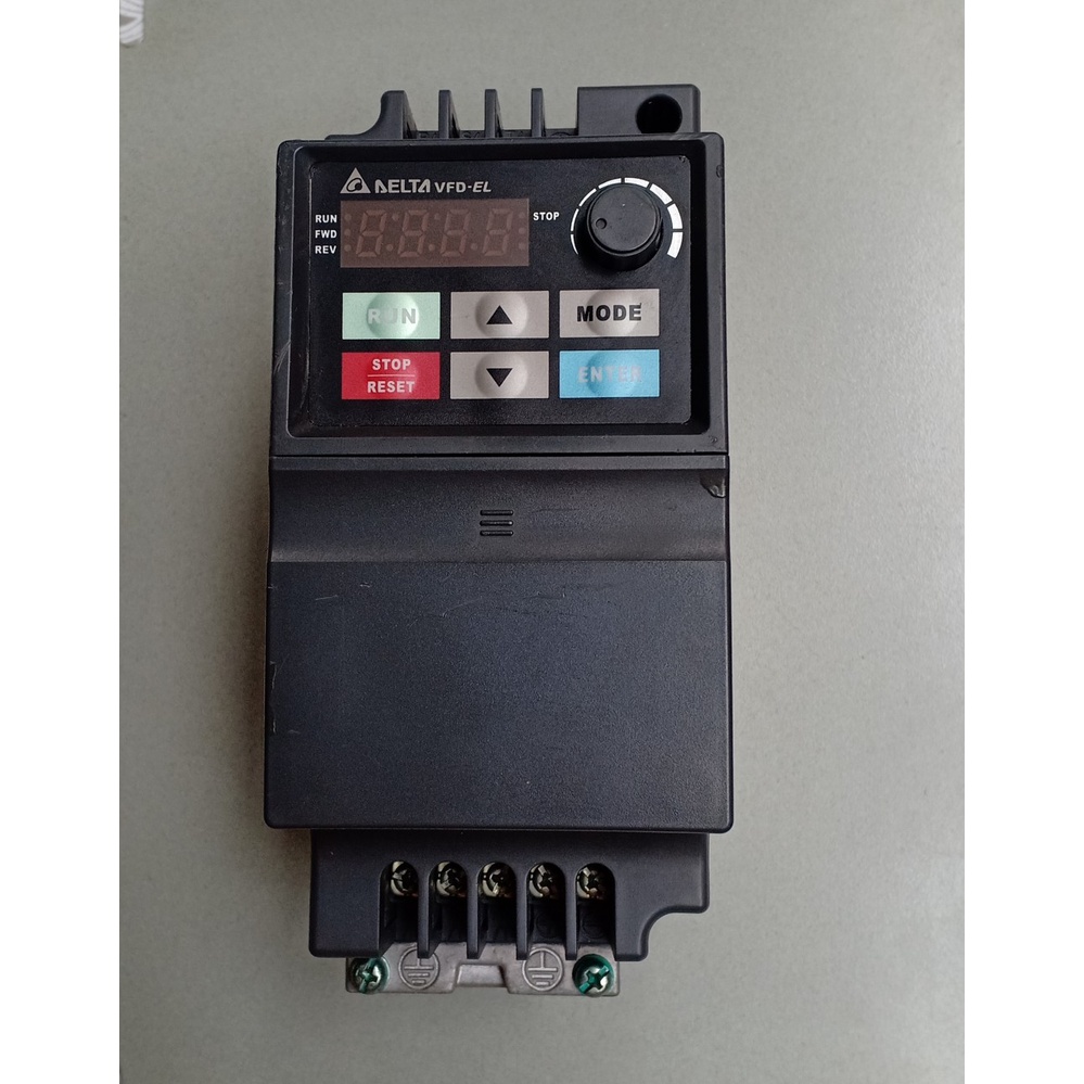 Biến tần Delta VDF037EL43A 3.7Kw-380V