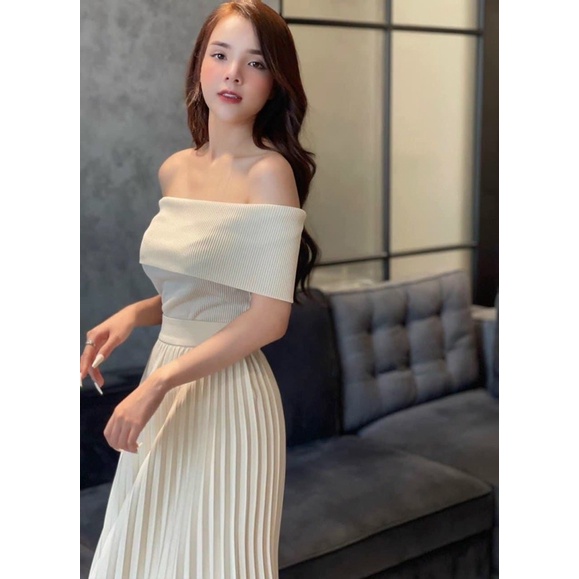 Áo Ống Trễ Vai Bảng To Phong Cách Hiện Đại CC082