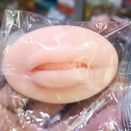 Môi học phun xăm chất liệu silicon bền đẹp