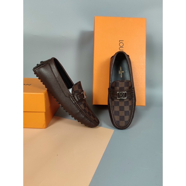 Giày nam Lv mẫu mới 2023, bản SC màu nâu với khoá vàng sang trọng,có kèm video tại shop