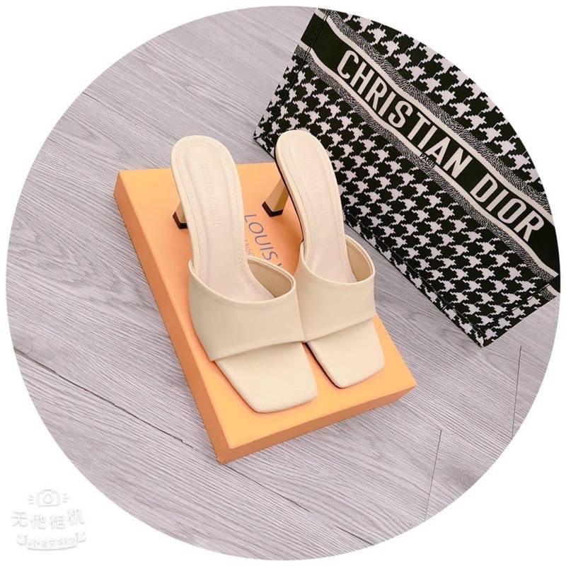 Gót nhọn 6p quai trơn đơn giản có big size 35-45