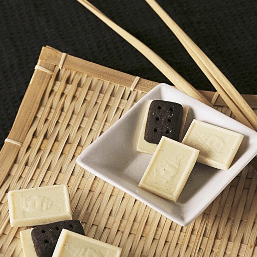 Bánh quy Alfort mini Hộp 12 cái Nhật Bản đủ vị