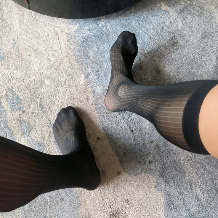 SS001_ZINNEG_Tất Sheer Socks Đen Trơn