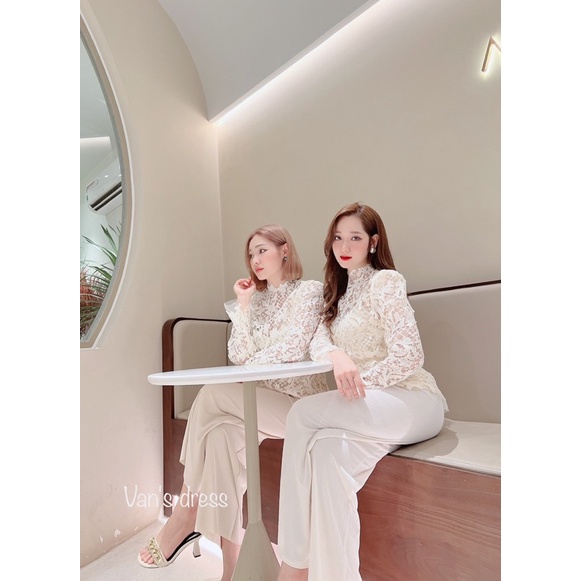 Áo Ren Hoạ Tiết Phối Lưới Kèm Áo Dây Sang Chảnh_Ảnh Shop Tự Chụp