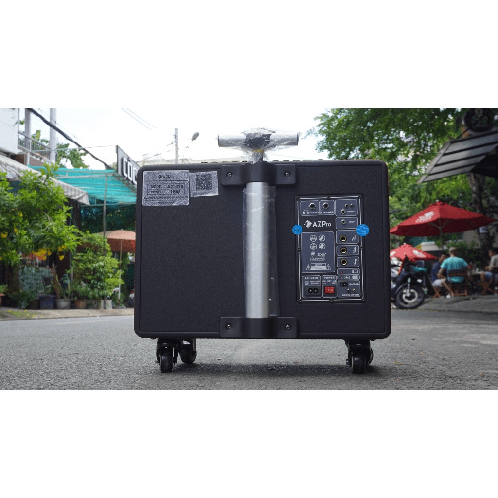 Loa kéo chất lượng cao AZPRO AZ- 316 Công suất 250W Chỉnh nhạc, micro bass Mid Treble riêng biệt Có Echo Reverb