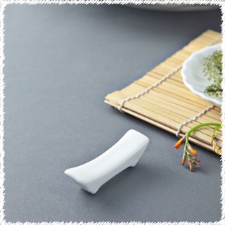 Kê đũa bằng sứ trắng cao cấp - Sứ Long Phương