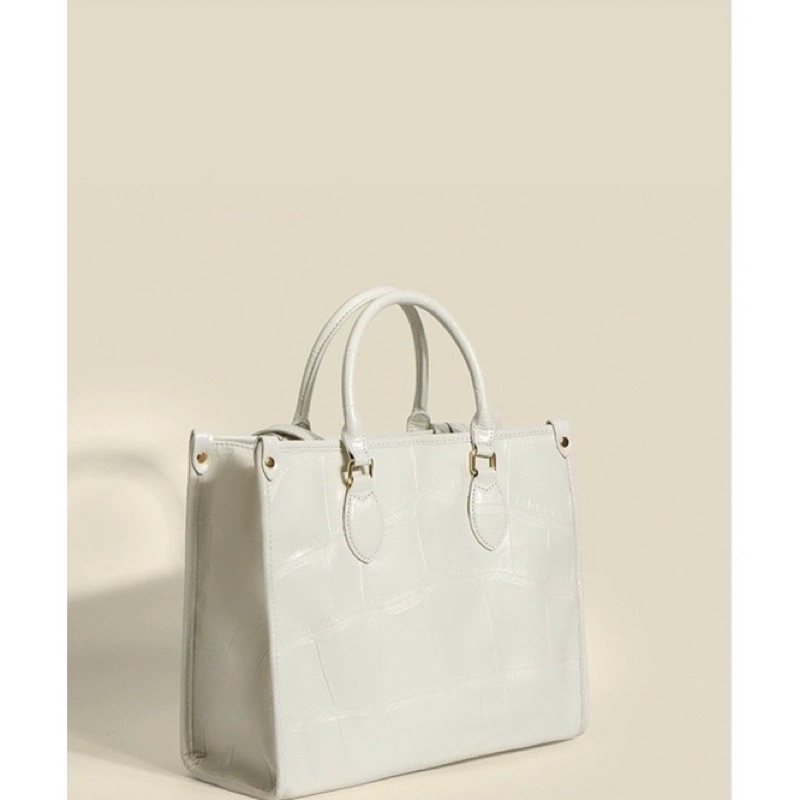 TNS -Túi tote form vuông công sở vừa laptop siêu  Shopping tote bag--tone trắng crocs sang