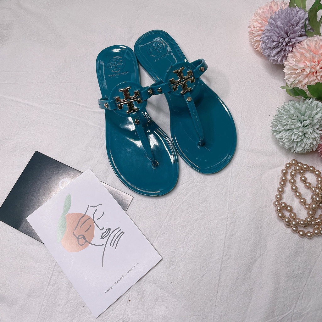 Giày Sandal Đế Bệt Mùa Hè Dây Chữ T Bằng Kim Loại Thời Trang Cho Nữ