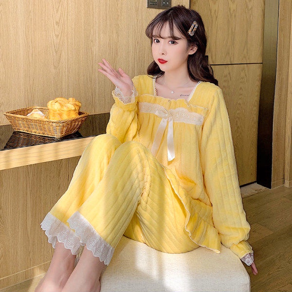 Bộ Đồ Ngủ Lông Cừu San Hô Dày Dặn Ấm Áp Dễ Thương Cho Nữ