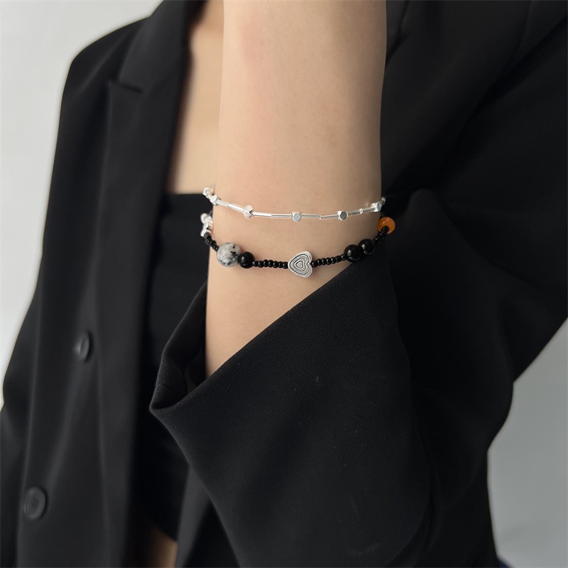 Vòng Tay Hai Lớp Xỏ Hạt Màu Đen Phong Cách Hàn Quốc Cổ Điển Thời Trang Cho Nữ