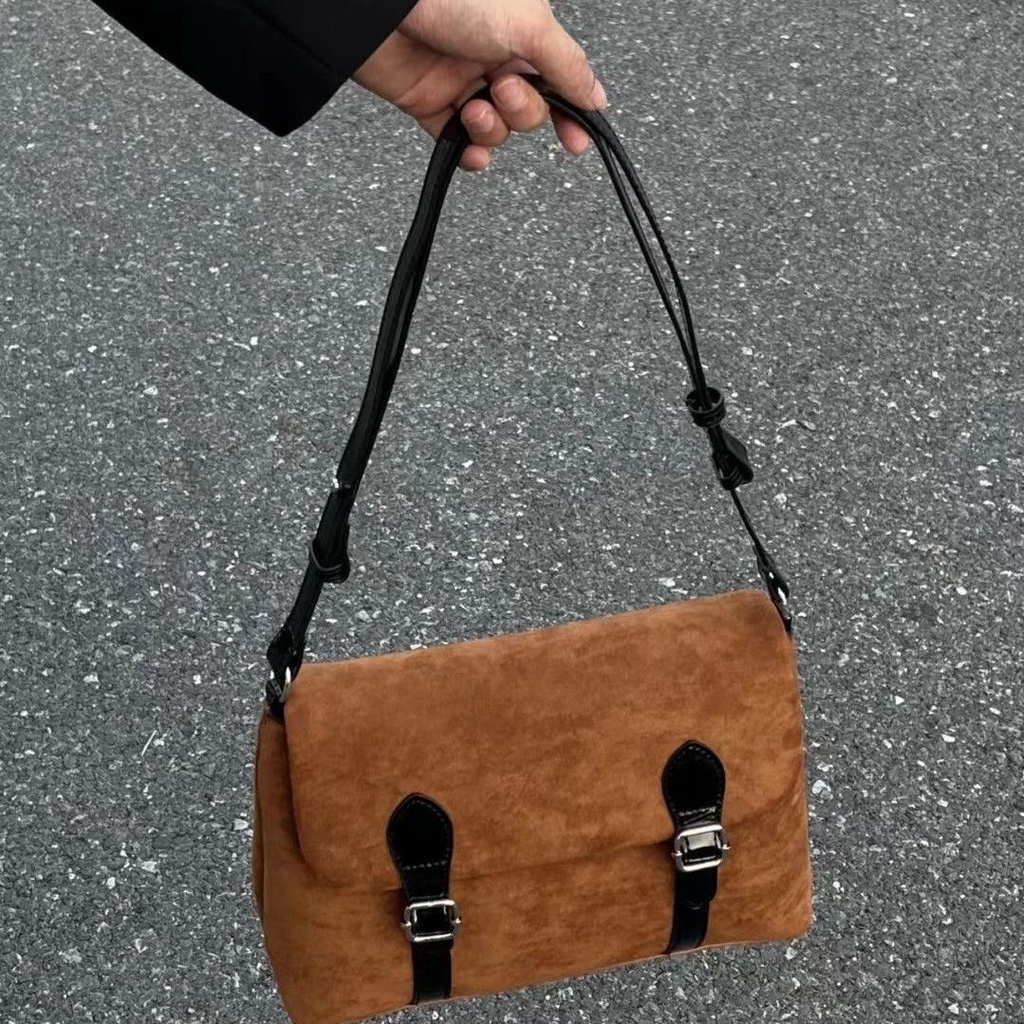 Túi Xách Đeo Vai Vải Nhung Phong Cách Hàn Quốc Thời Trang Thu Đông Đơn Giản 20 X 30 X 12