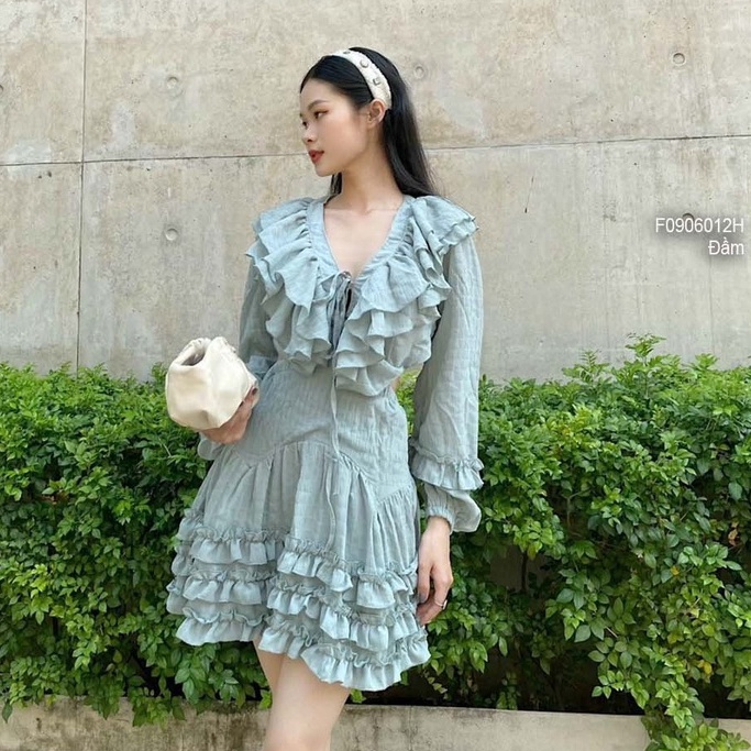 Đầm xòe lai viền bèo khoét eo cổ tim phối bèo hở lưng tay dài bo thời trang!
